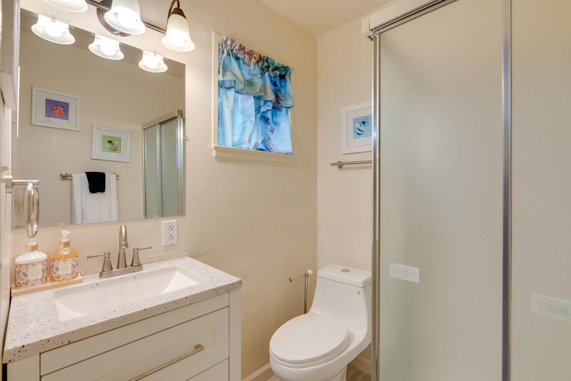 Сasa de vacaciones Breezy - Near Airport And Downtown Fresno