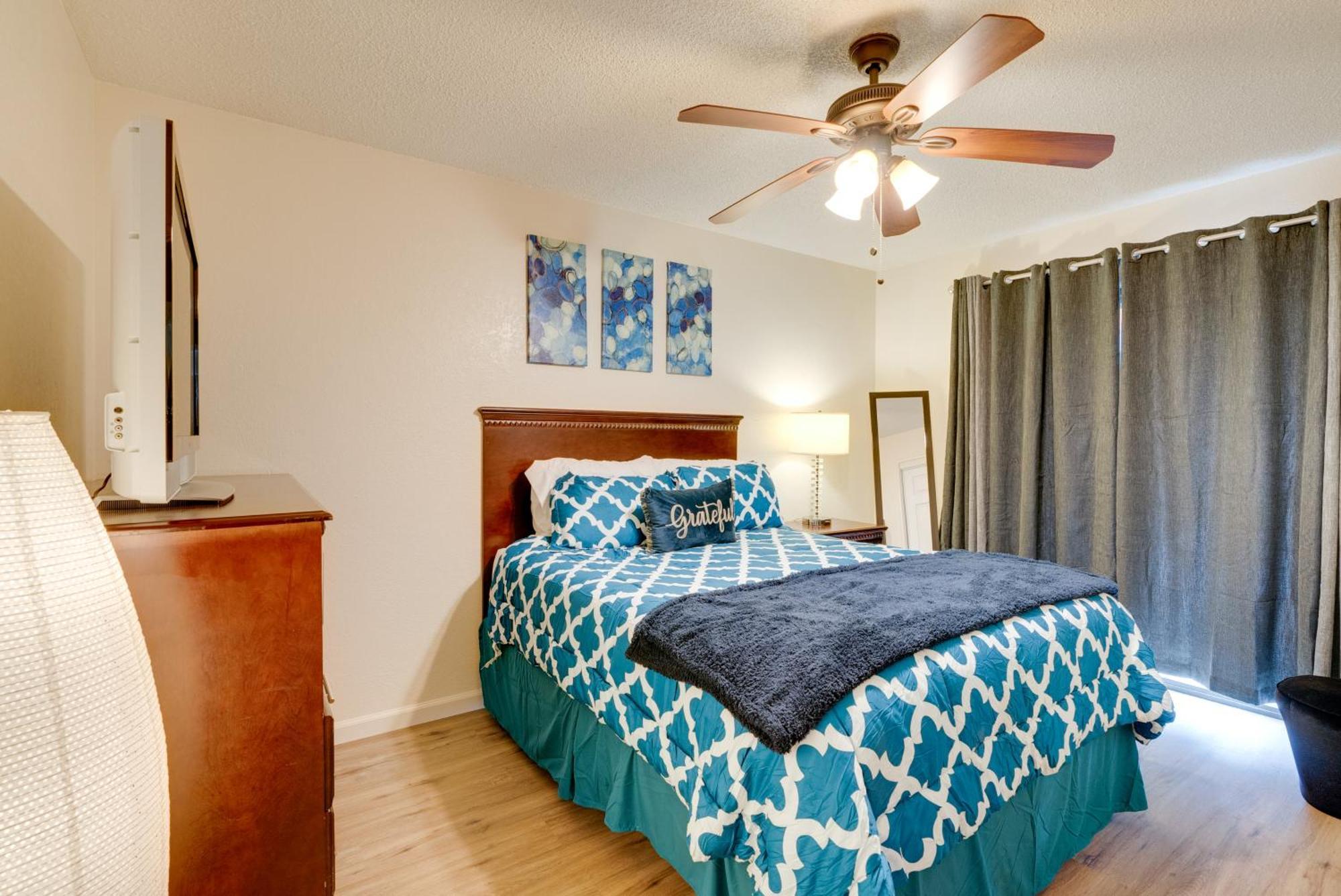 Breezy - Near Airport And Downtown Holiday home *